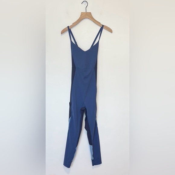 Outdoor Voices Superform Full Length Jumpsuit , sz medium - Picture 4 of 11